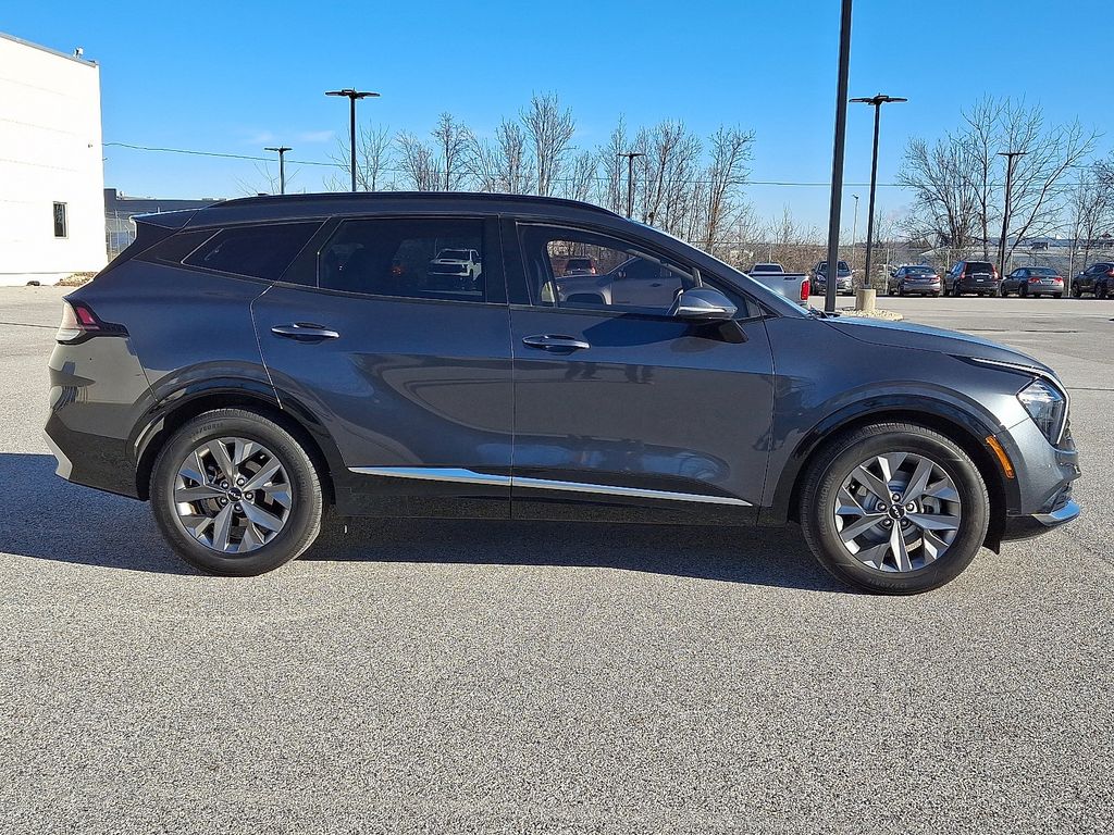 2023 Kia Sportage SX - Photo 11