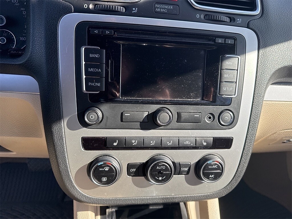 2015 Volkswagen Eos Komfort photo 4