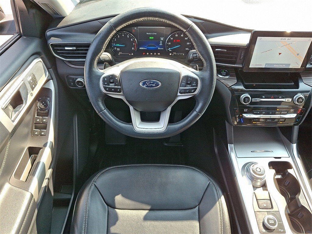 2021 Ford Explorer Limited photo 2