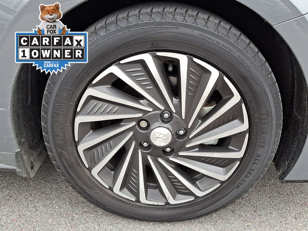 2022 Hyundai Sonata Hybrid Limited - Photo 11