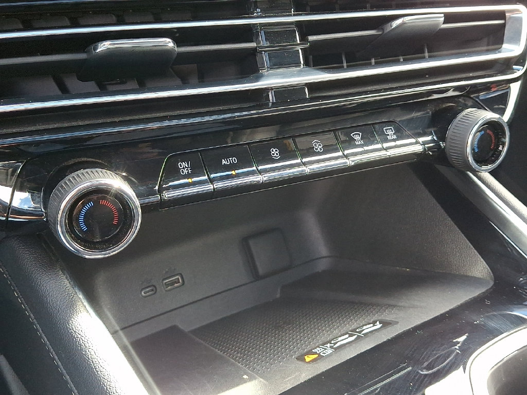 2025 Chevrolet Traverse High Country - Photo 19