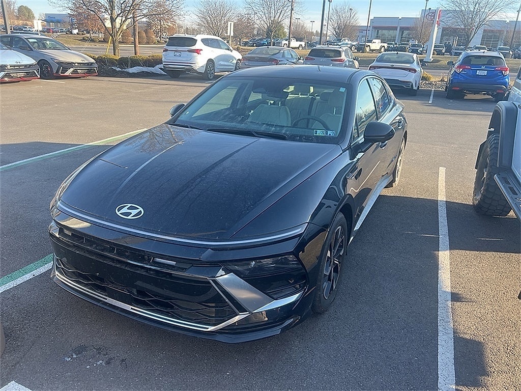 Used 2024 Hyundai Sonata SEL Sedan