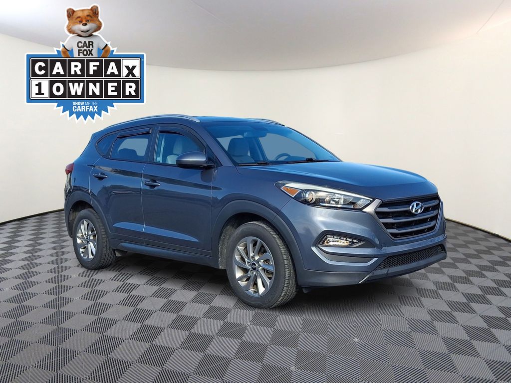 2016 Hyundai Tucson SE