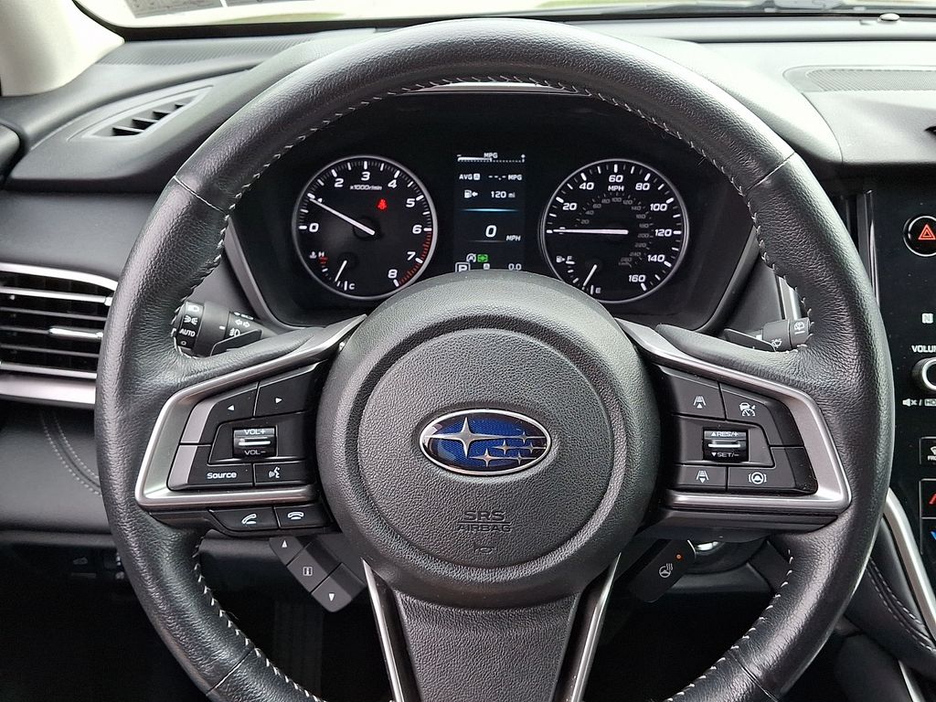 2022 Subaru Outback Limited - Photo 25