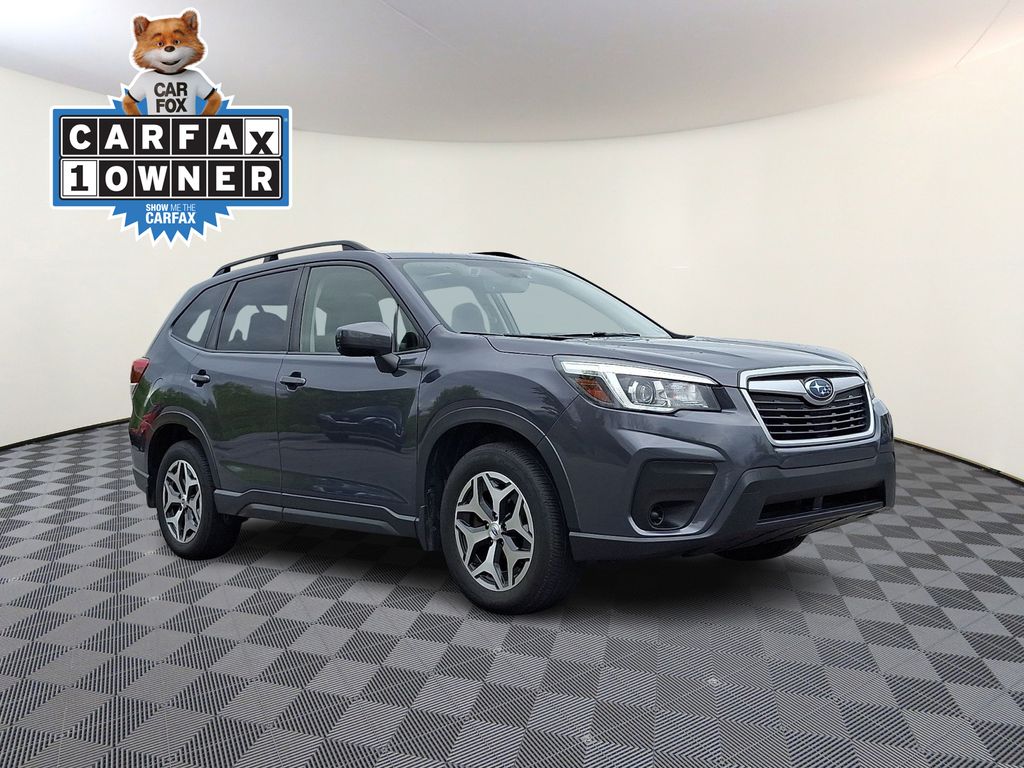 2020 Subaru Forester Premium's photo