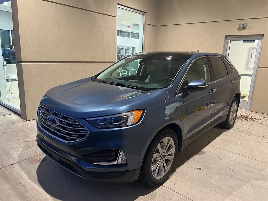 Used 2019 Ford Edge Titanium SUV