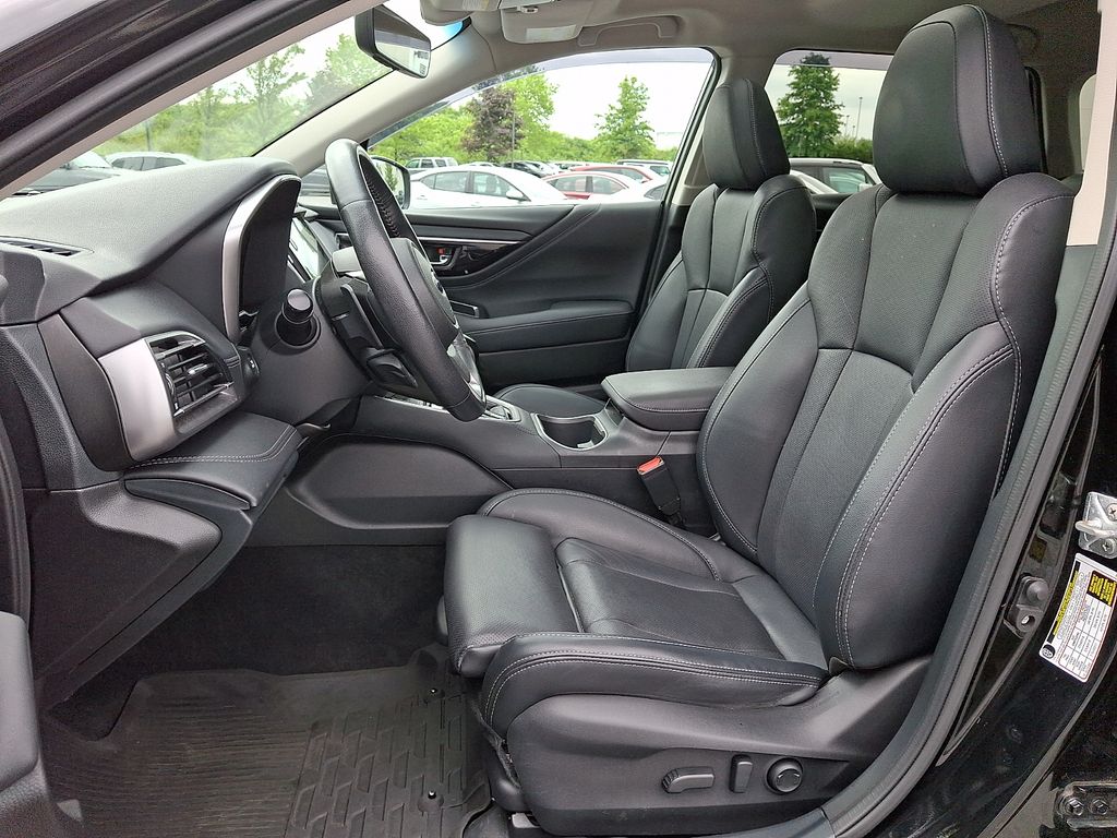 2022 Subaru Outback Limited - Photo 16