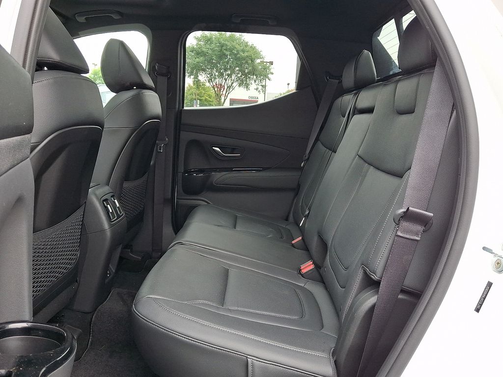 2022 Hyundai Santa Cruz Limited - Photo 13