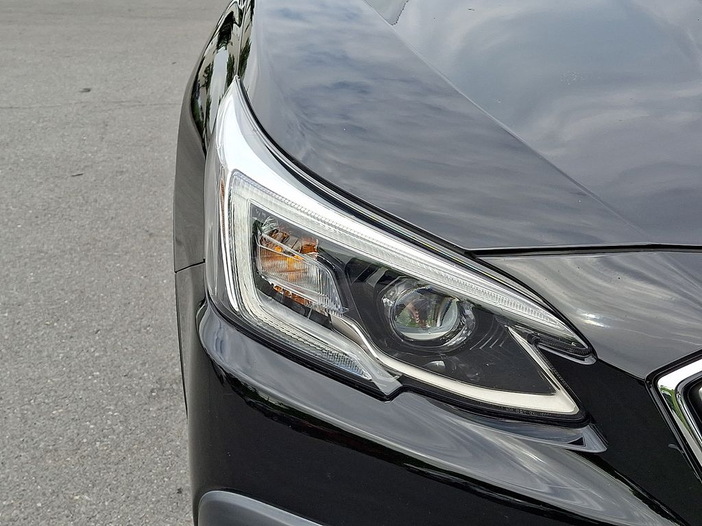 2022 Subaru Outback Limited - Photo 12
