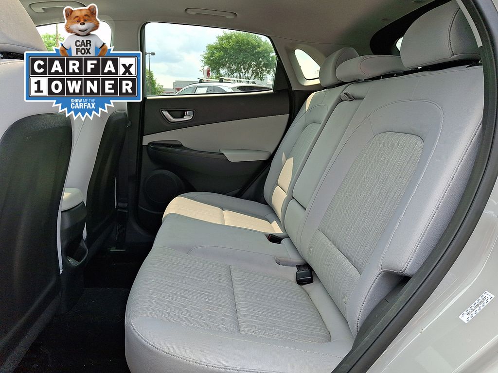 2023 Hyundai Kona SEL - Photo 13
