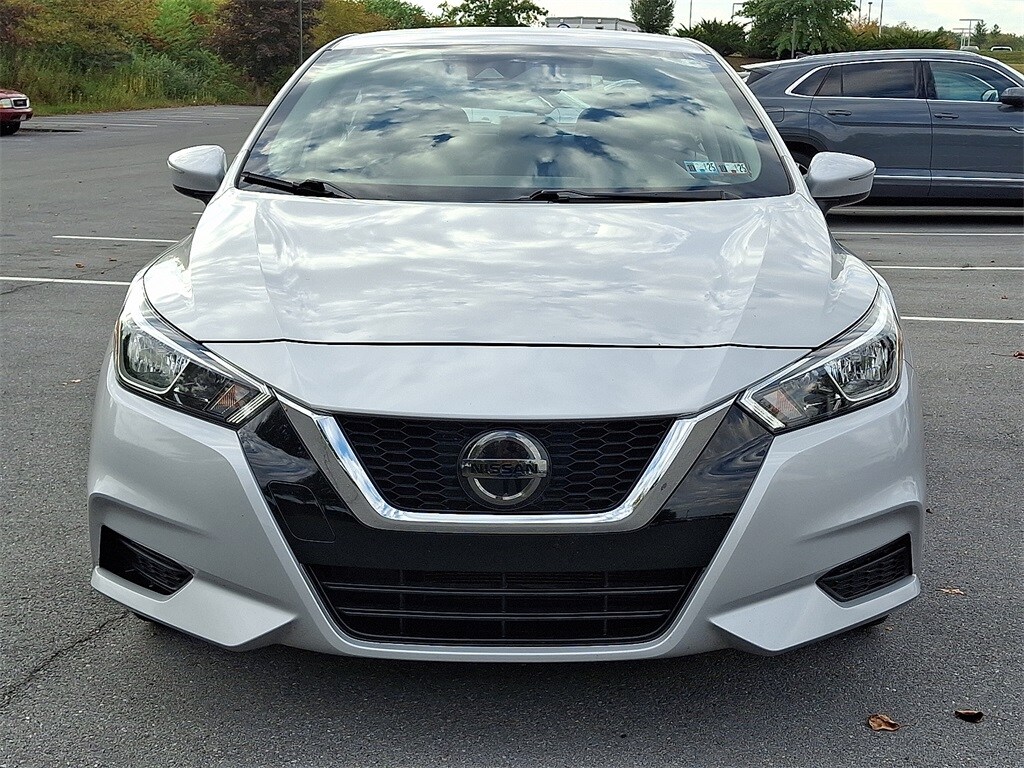 2020 Nissan Versa 1.6 SV photo 4