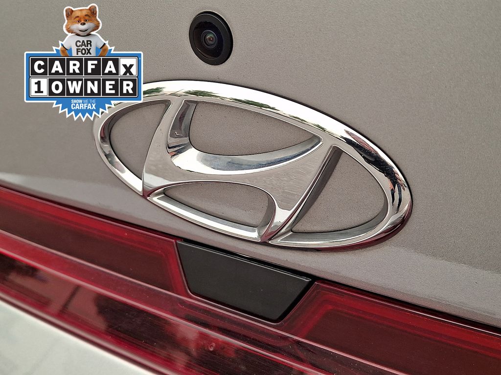 2021 Hyundai Elantra SE - Photo 29