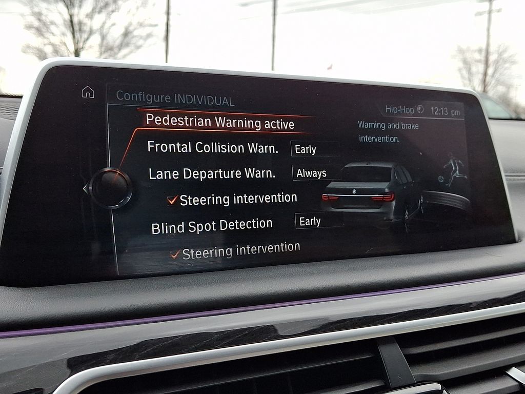 2016 BMW 7 Series 750i - Photo 22