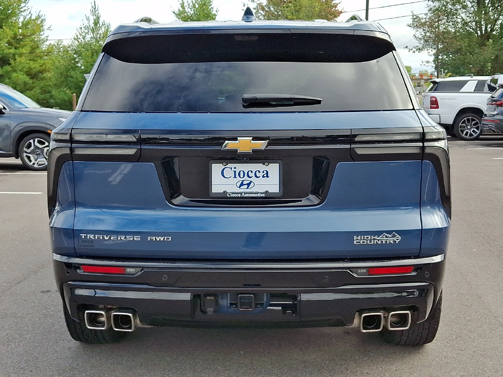 2025 Chevrolet Traverse High Country - Photo 8