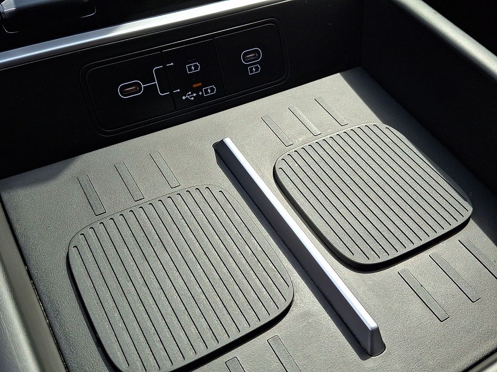 2024 Hyundai Santa Fe SE - Photo 24