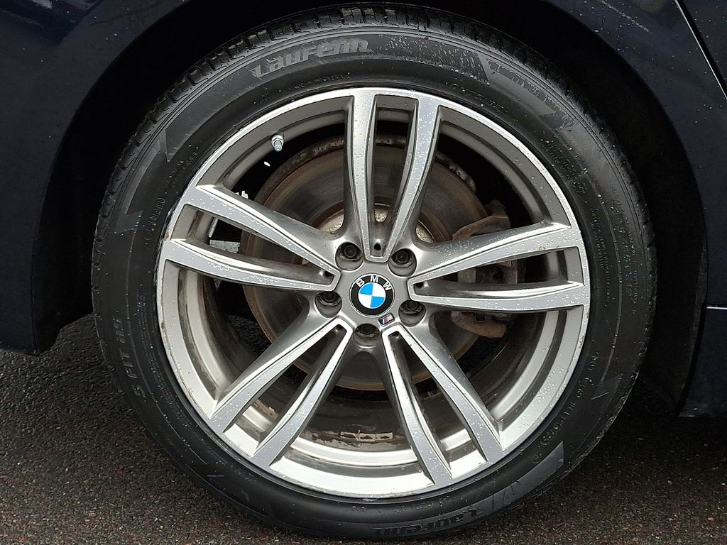 2016 BMW 7 Series 750i - Photo 11