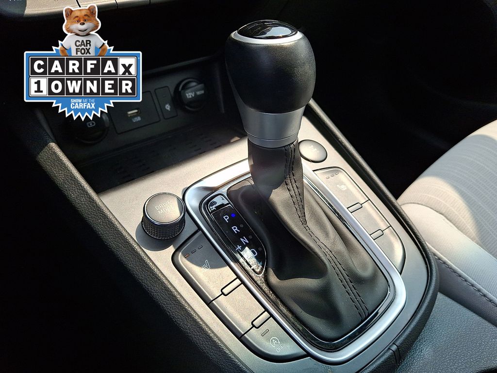 2023 Hyundai Kona SEL - Photo 17