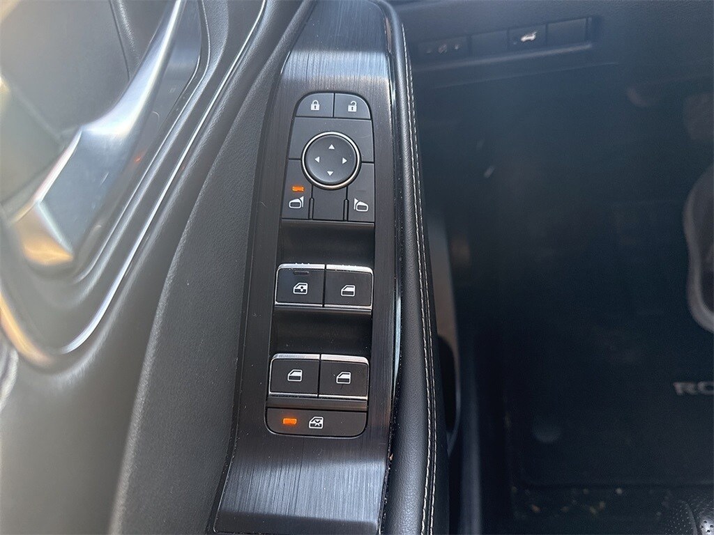 Used 2021 Nissan Rogue Platinum SUV