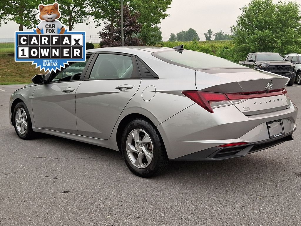 2021 Hyundai Elantra SE - Photo 7