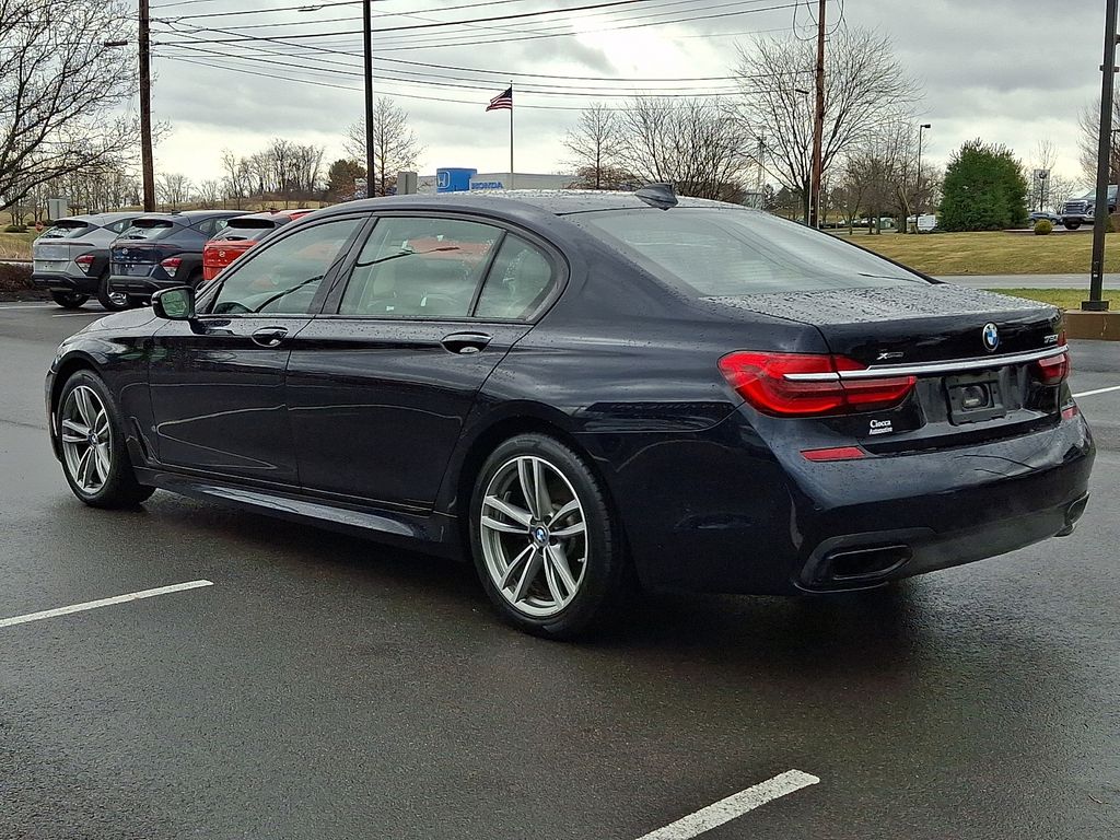2016 BMW 7 Series 750i - Photo 7