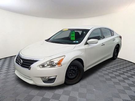 2013 Nissan Altima 2.5 S Sedan