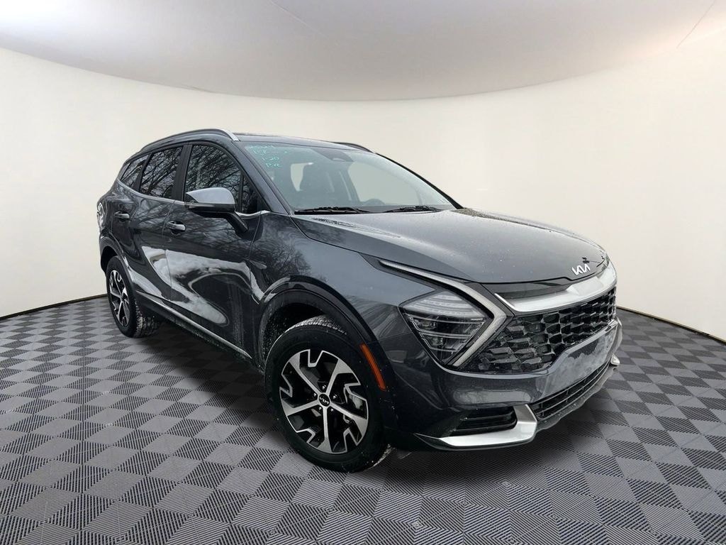 Used 2024 Kia Sportage EX SUV