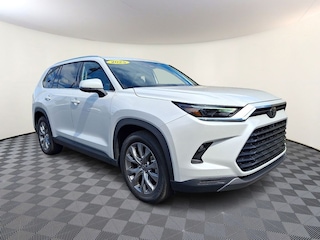 2025 Toyota Grand Highlander Limited SUV for sale in Muncy PA