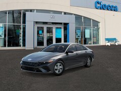 2026 Hyundai Elantra SE Sedan