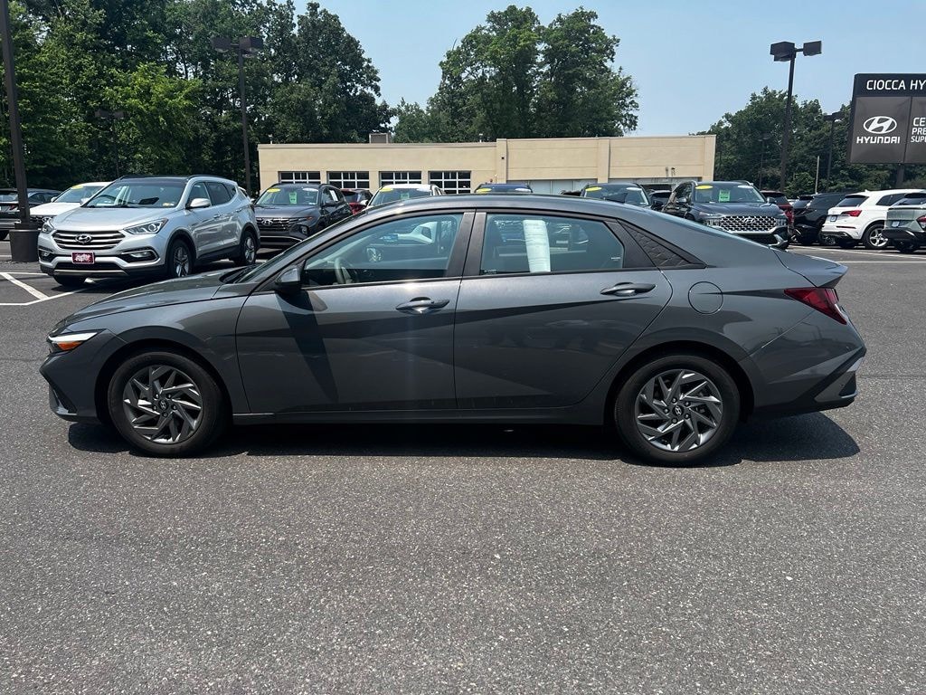 Certified 2024 Hyundai Elantra SEL Sedan