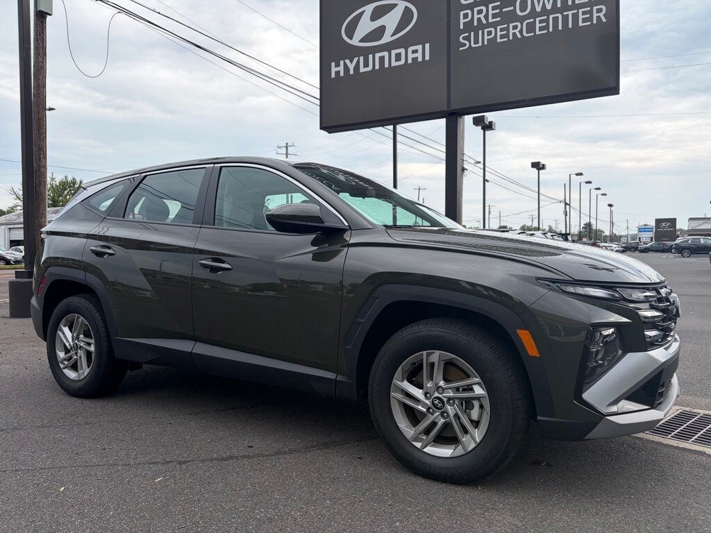 Certified 2025 Hyundai Tucson SE SUV