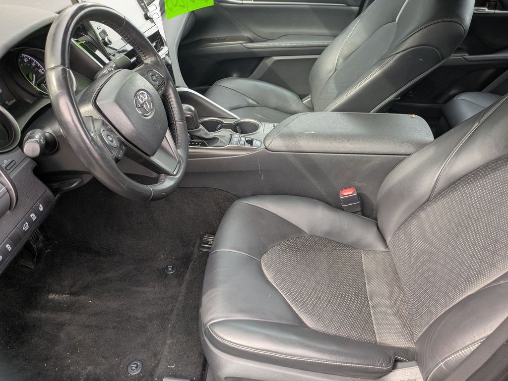 2021 Toyota Camry XSE - Photo 19