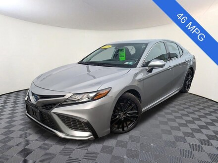 2021 Toyota Camry Hybrid XSE Sedan