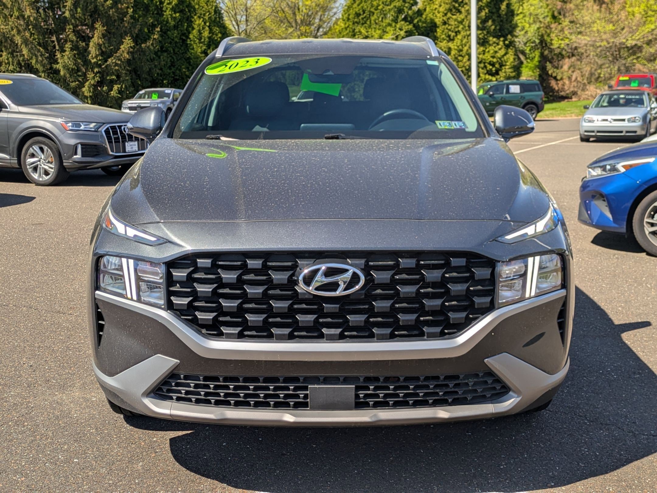 2023 Hyundai Santa Fe SEL photo 2