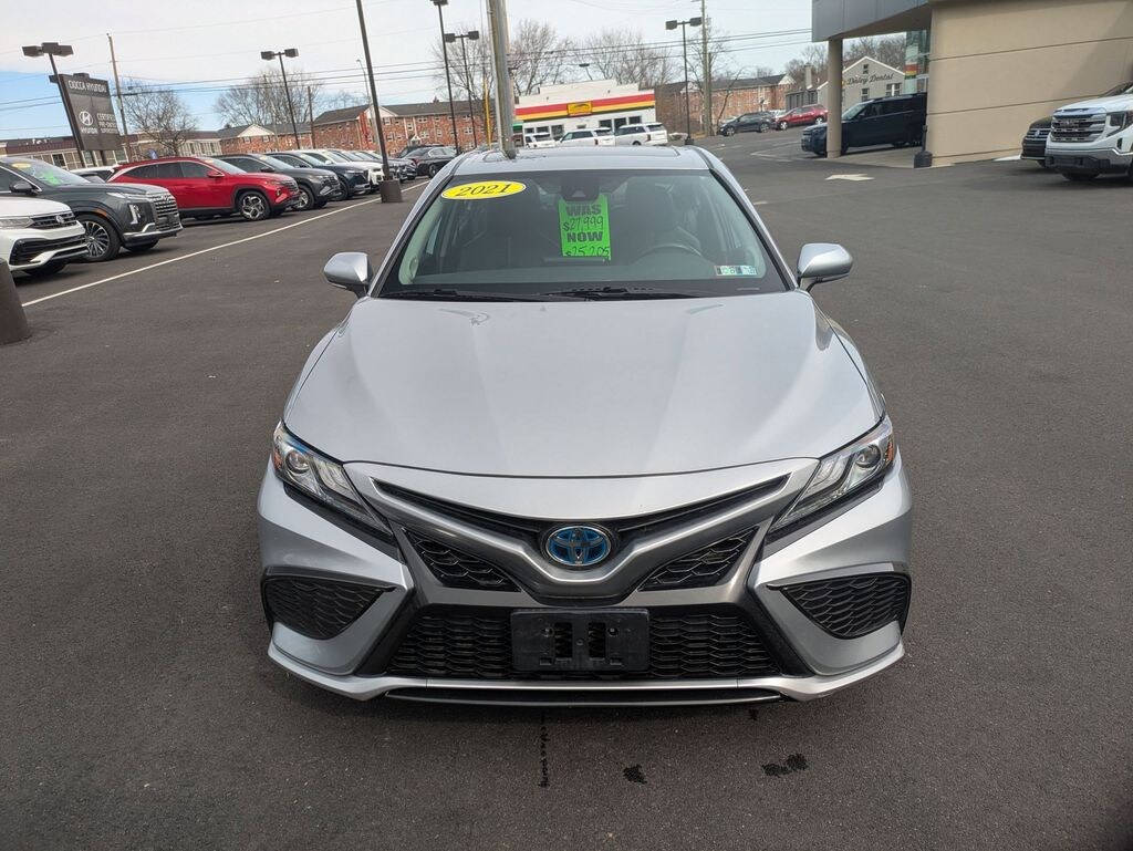 Used 2021 Toyota Camry Hybrid XSE Sedan