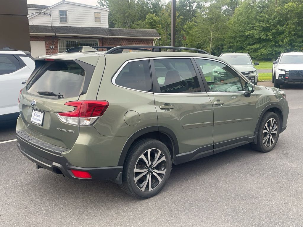 2020 Subaru Forester Limited photo 3