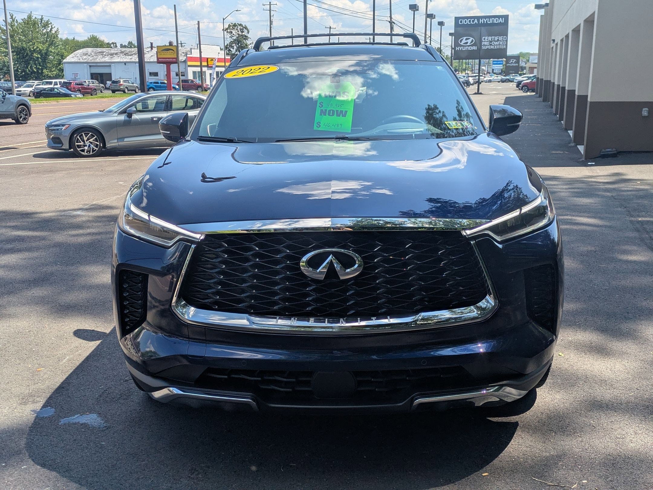 2022 Infiniti QX60 Autograph photo 2