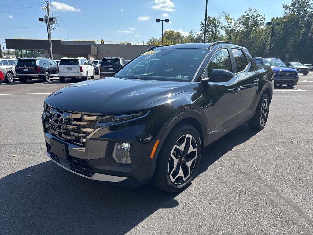 2023 Hyundai Santa Cruz Limited photo 3