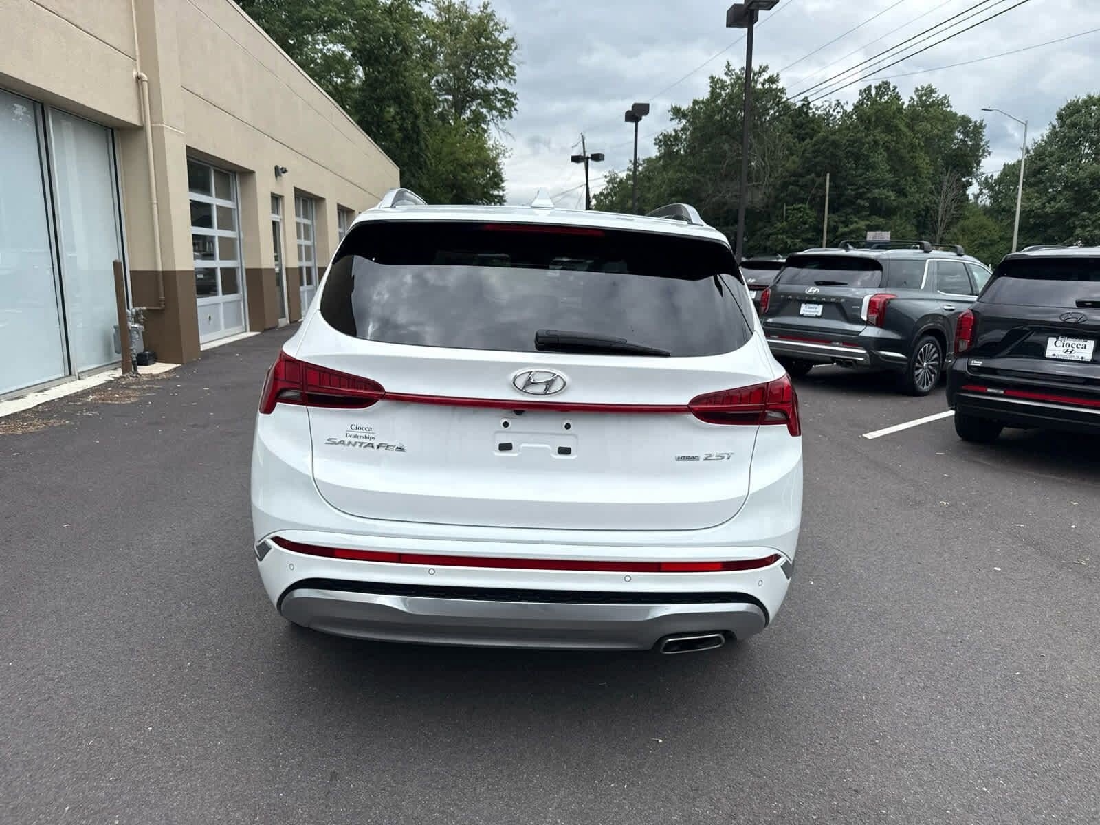 2022 Hyundai Santa Fe Calligraphy photo 3