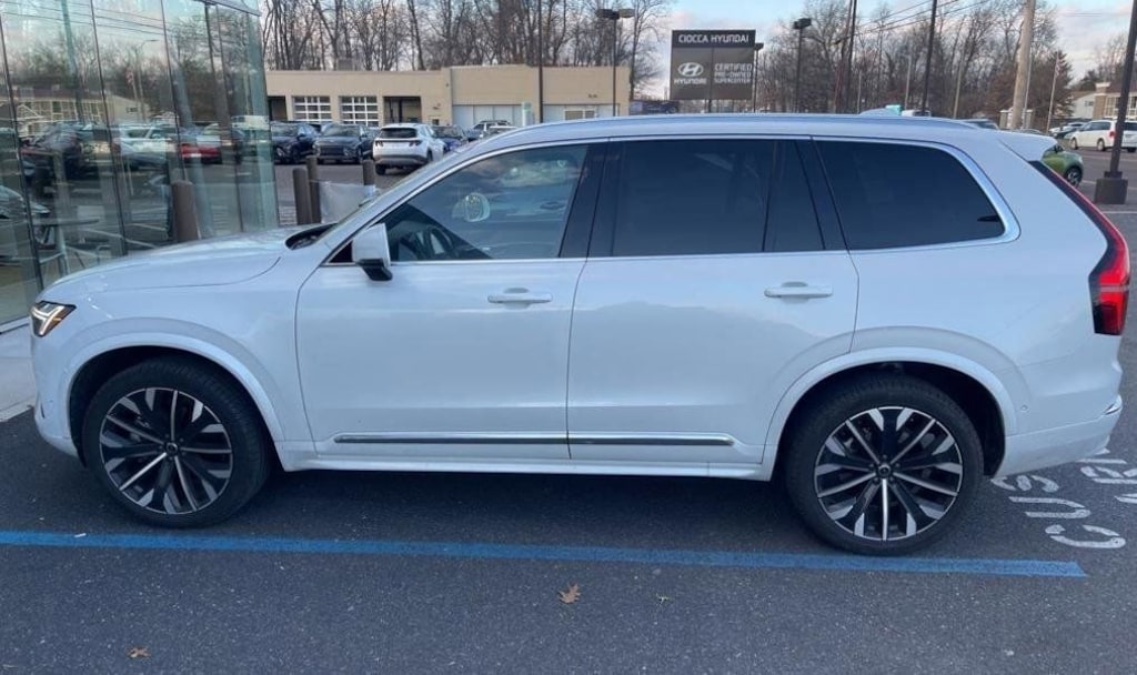 Used 2025 Volvo XC90 B6 (2025.5) Plus 7-Seater SUV