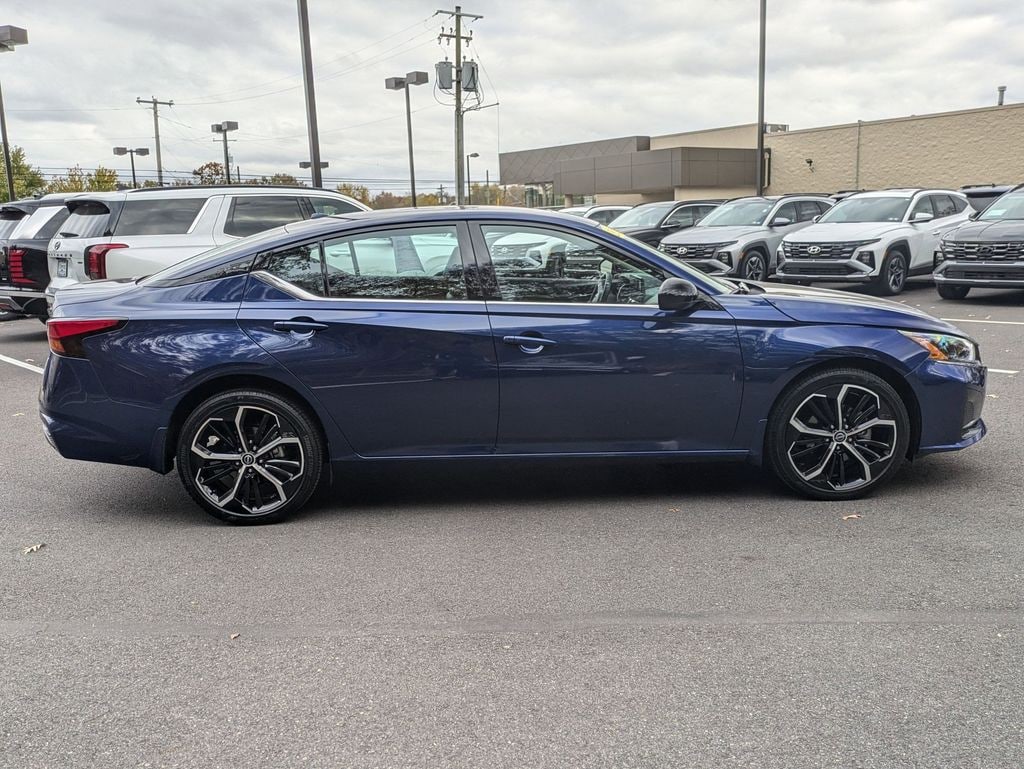 Used 2024 Nissan Altima 2.5 SR Sedan