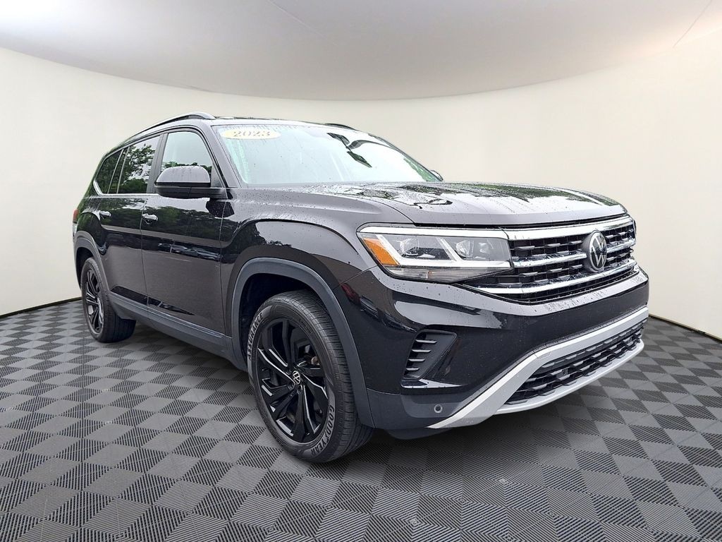 Used 2023 Volkswagen Atlas 3.6L V6 SE w/Technology SUV