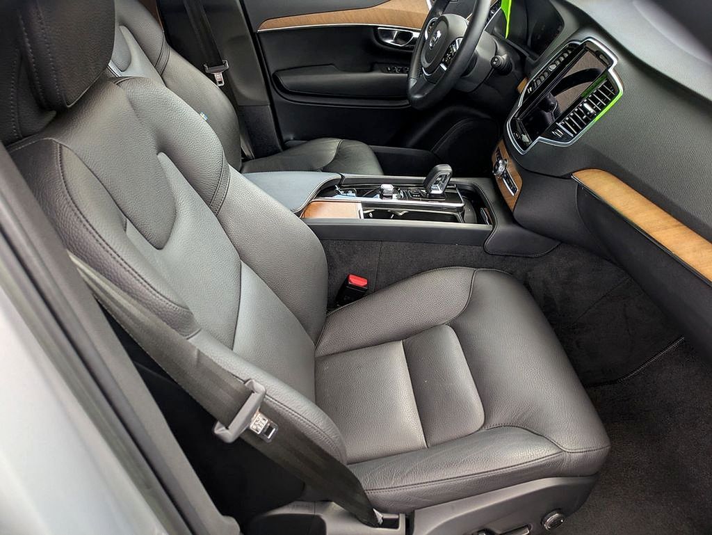 2023 Volvo XC90 Plus - Photo 27