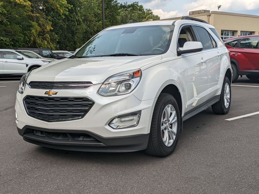 2016 Chevrolet Equinox LT photo 3