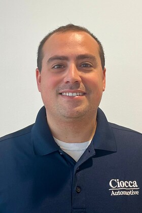 Staff member Dan Dasilva from ID_659067de27f5