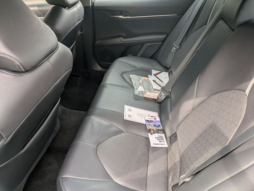 2021 Toyota Camry XSE - Photo 21