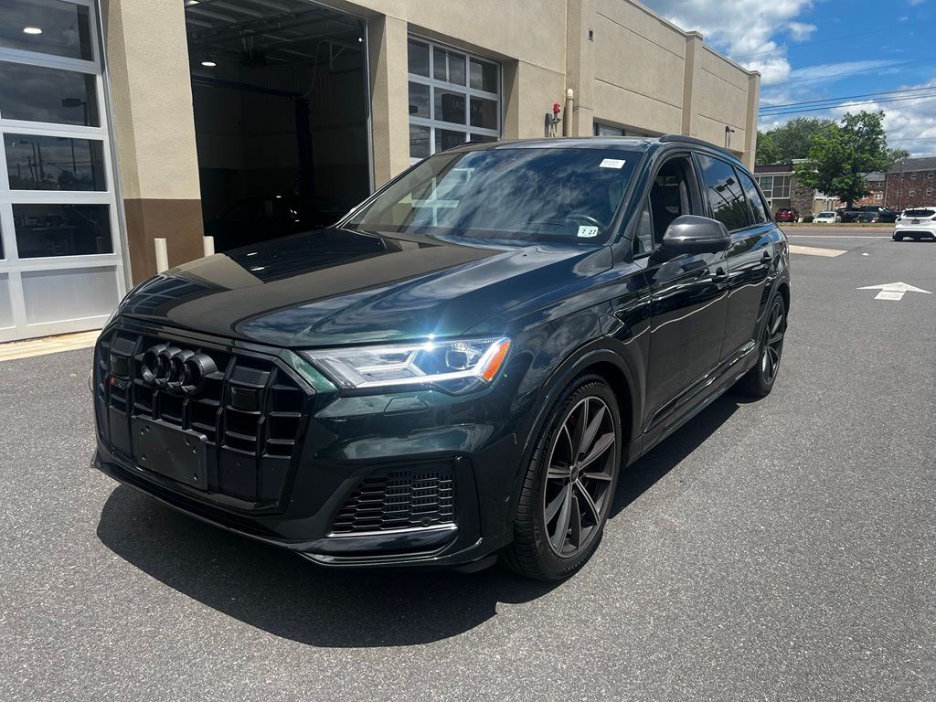 2022 Audi SQ7 Prestige quattro Tiptronic's photo