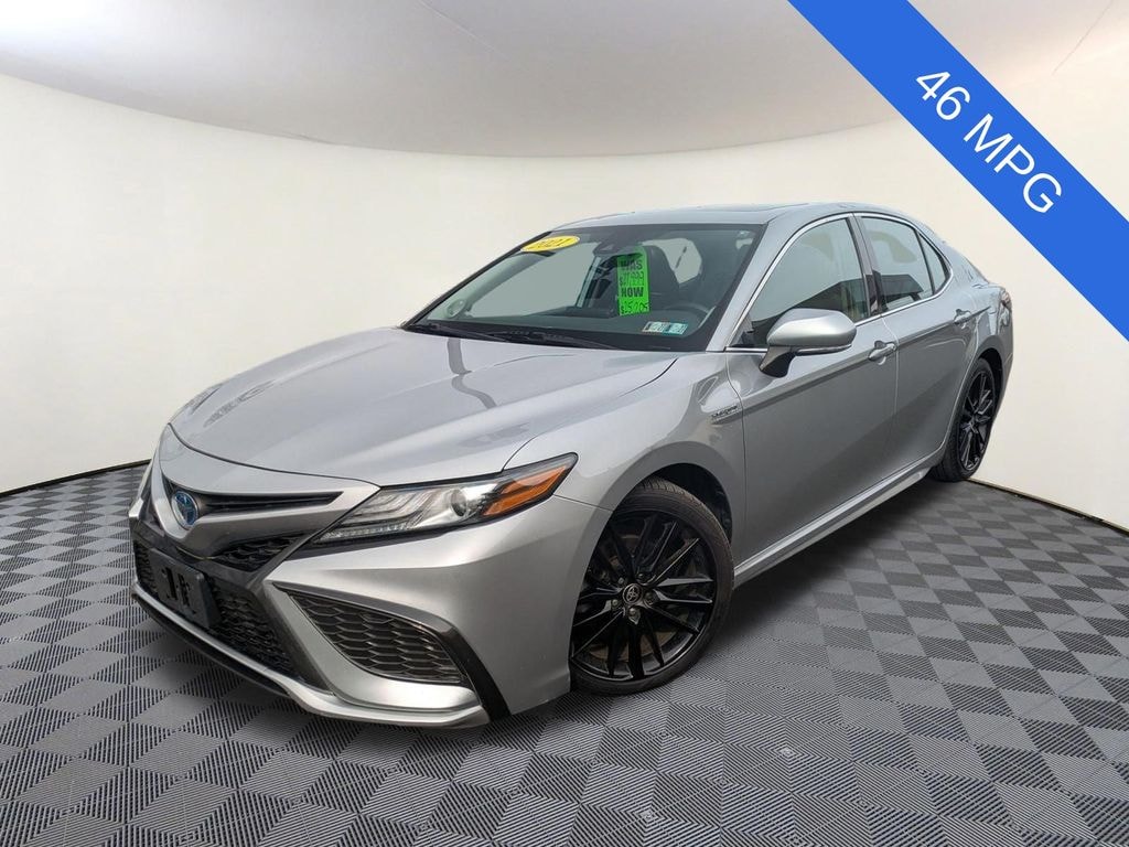 Used 2021 Toyota Camry Hybrid XSE Sedan
