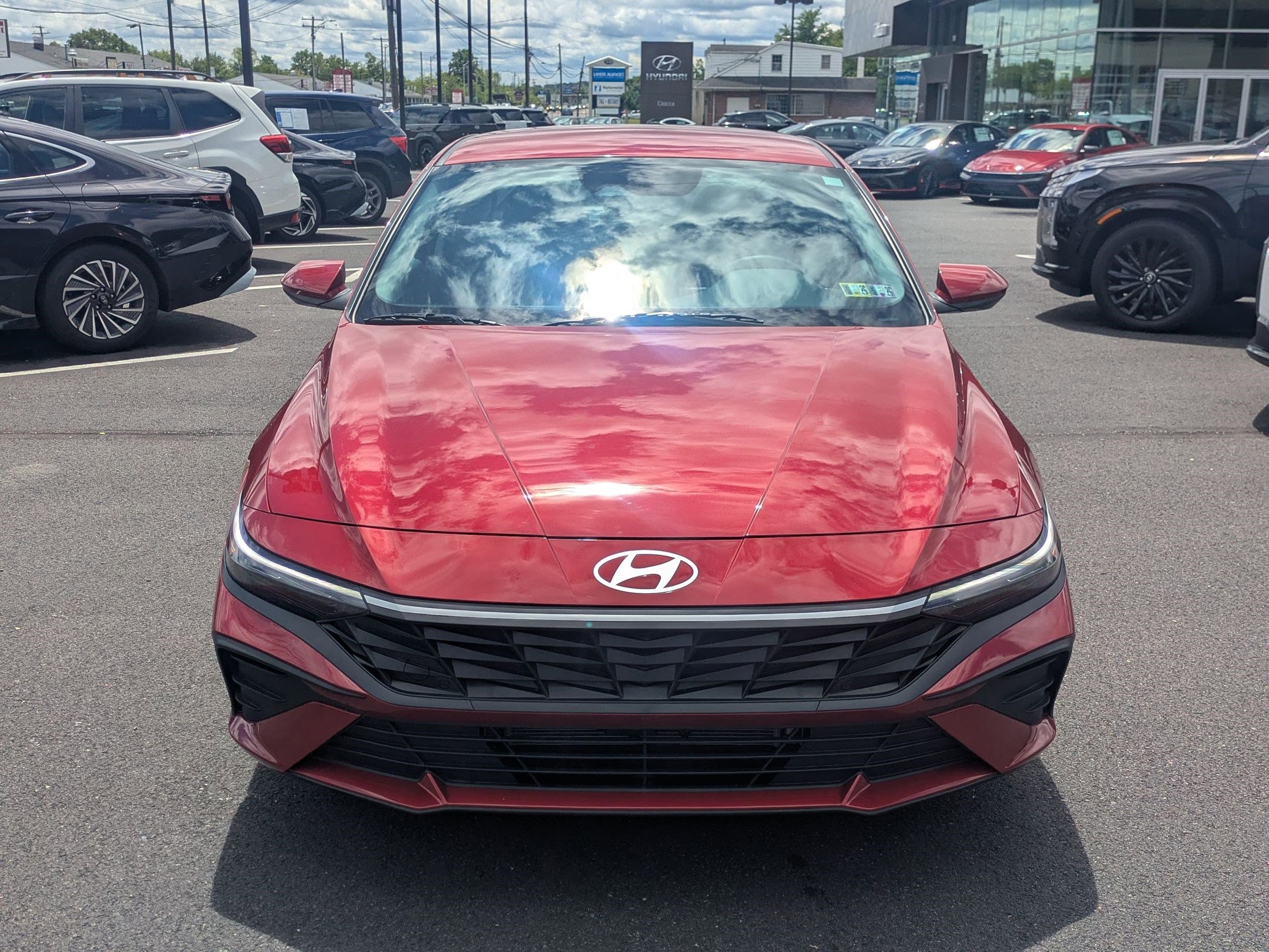 2024 Hyundai Elantra Hybrid Blue photo 2