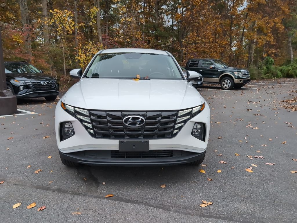 2023 Hyundai Tucson SE photo 2