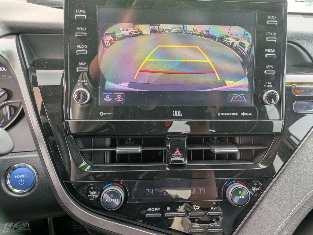 2021 Toyota Camry XSE - Photo 17
